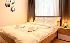 4Friendscentrubrasov